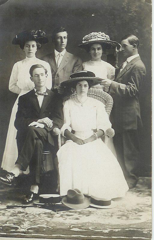 Sam sittingn Will Franklin 